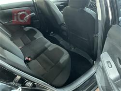 نیسان سێنترا